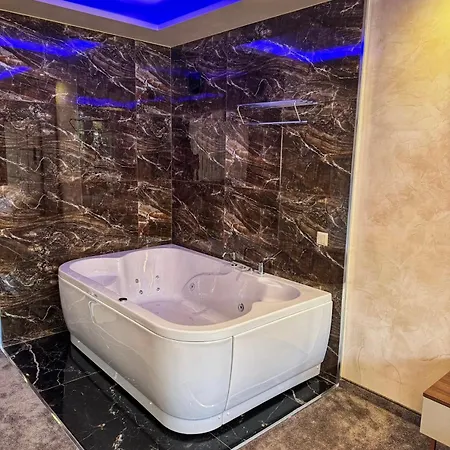 Diamant Hotel 3*